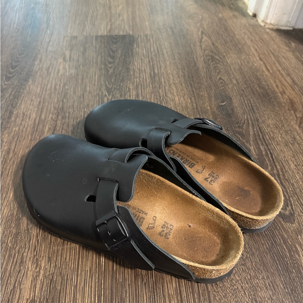 Black Leather Birkenstock Boston